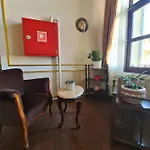 Hotel Oasis *