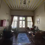 Oasis *
