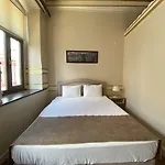 Hotel Oasis