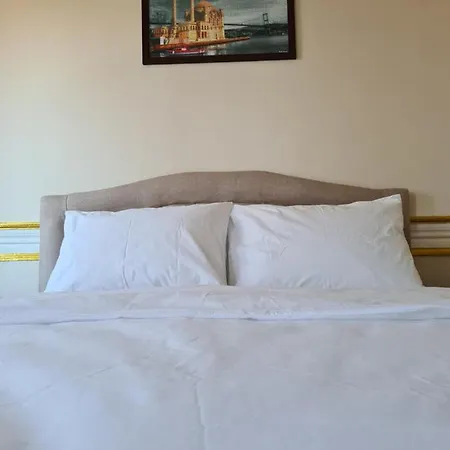 Hotel Oasis