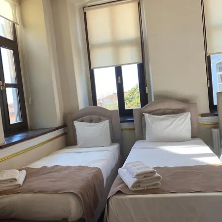 Hotel Oasis