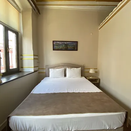 Hotel Oasis